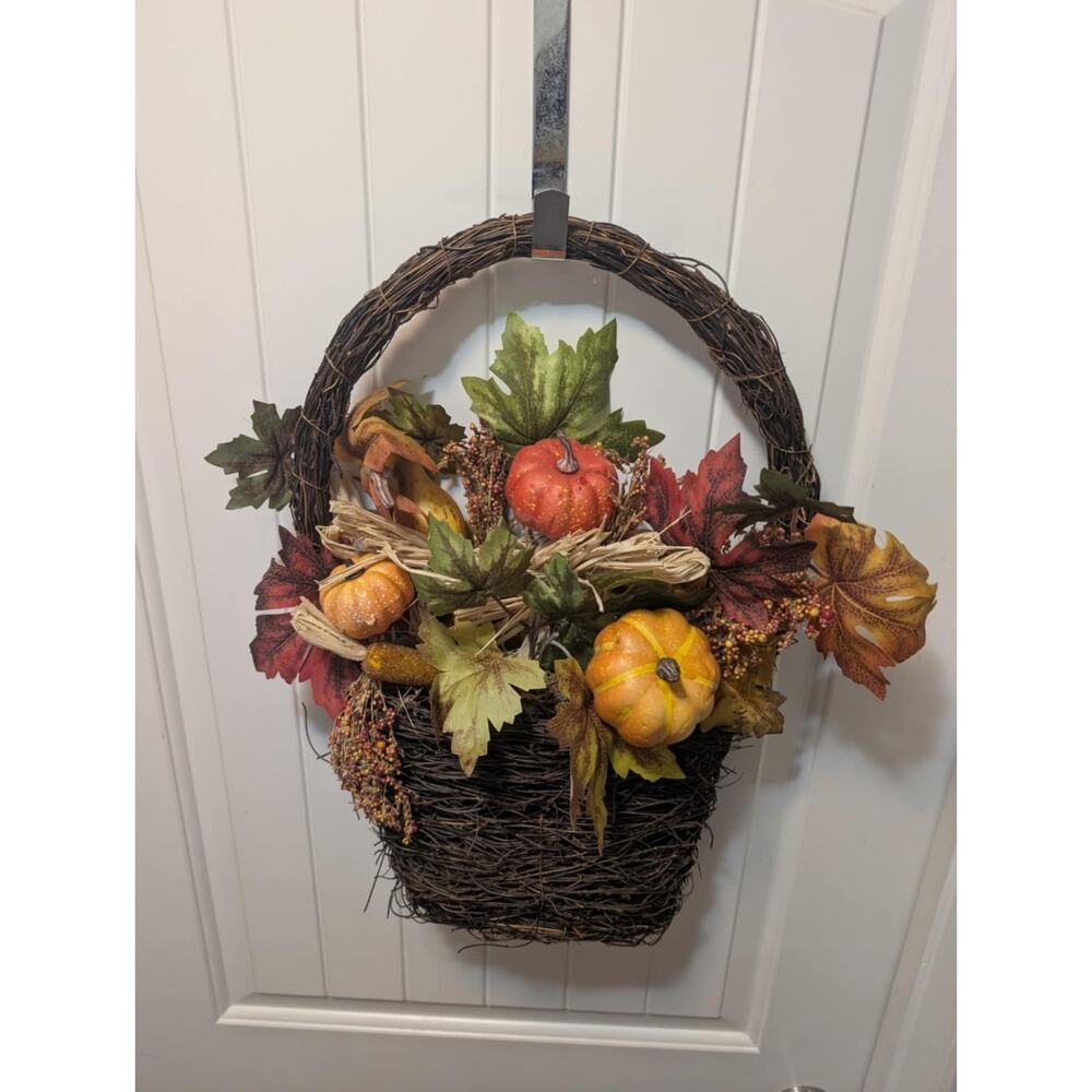 Large Fall Door Thanksgiving Autumn Wreath Wicker Basket Pumpkins Decor